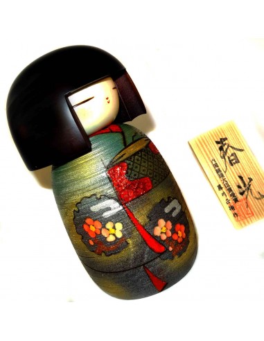 Kokeshi doll - Shunko. Traditional Japanese wooden dolls.