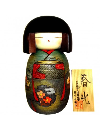 Kokeshi doll - Shunko. Traditional Japanese wooden dolls.