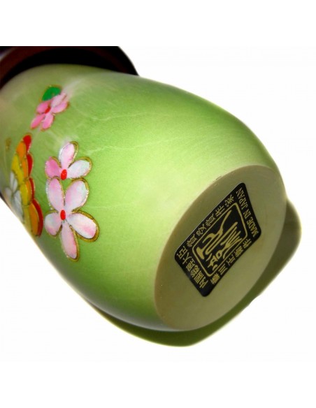 Poupée Kokeshi - Papillons. Poupées japonaises artisanales en bois.