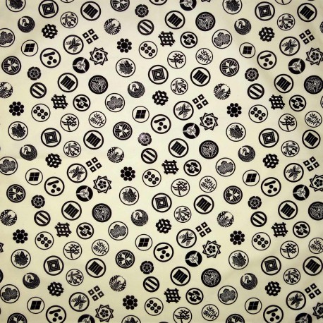 Japanese cloth 52x52 off-white - Kamon prints. Gift wrapping cloth.