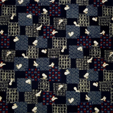 Carré de tissu japonais 52 x 52 indigo - Motifs de lapins Usagi. Emballage cadeaux en tissu.