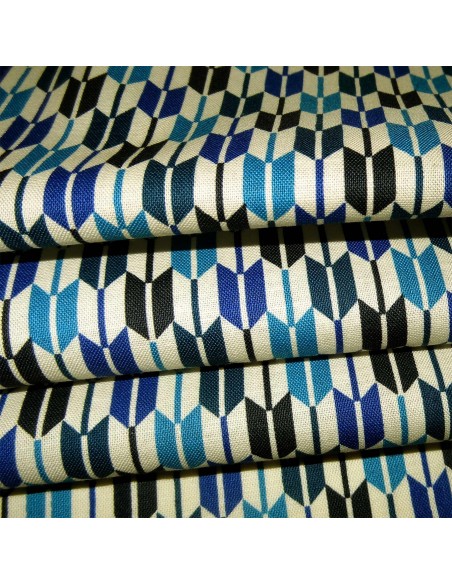 Japanese cloth 52x52 ecru - Yagasuri patterns. Gift wrapping cloth. Japanese cloth 52x52 ecru - Yagasuri patterns. Gift wrapping cloth.