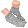 Chaussettes japonaises Tabi grises - Du 35 au 39. Chaussettes à orteils séparés.